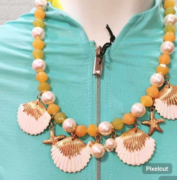Nautical Seashell Gold and White Beach-Inspired Necklace with Shell Pendants - Picture 1 of 5
